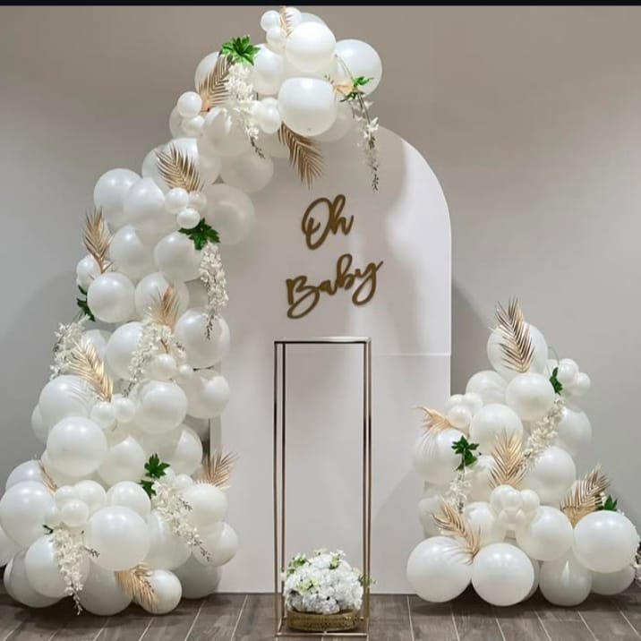 Oh Baby White & Gold Theme – welcome baby decoration by ARVDecor