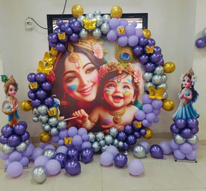Krishna Purple Balloon Backdrop – balloon and flower decoration by ARVDecor