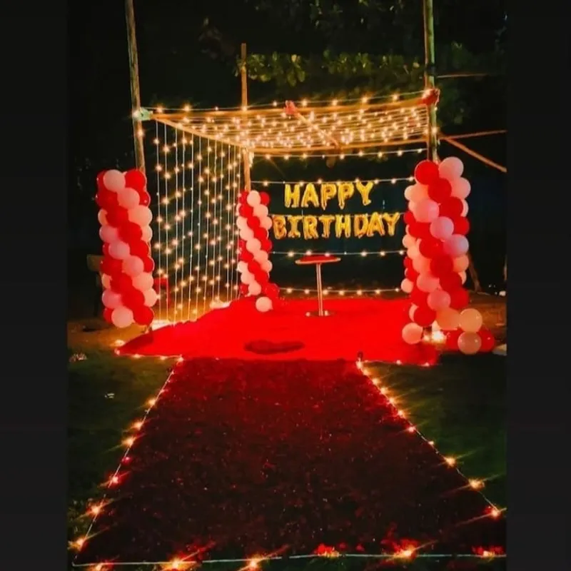 Romantic Red Carpet Birthday Decoration – birthday decoration by ARVDecor