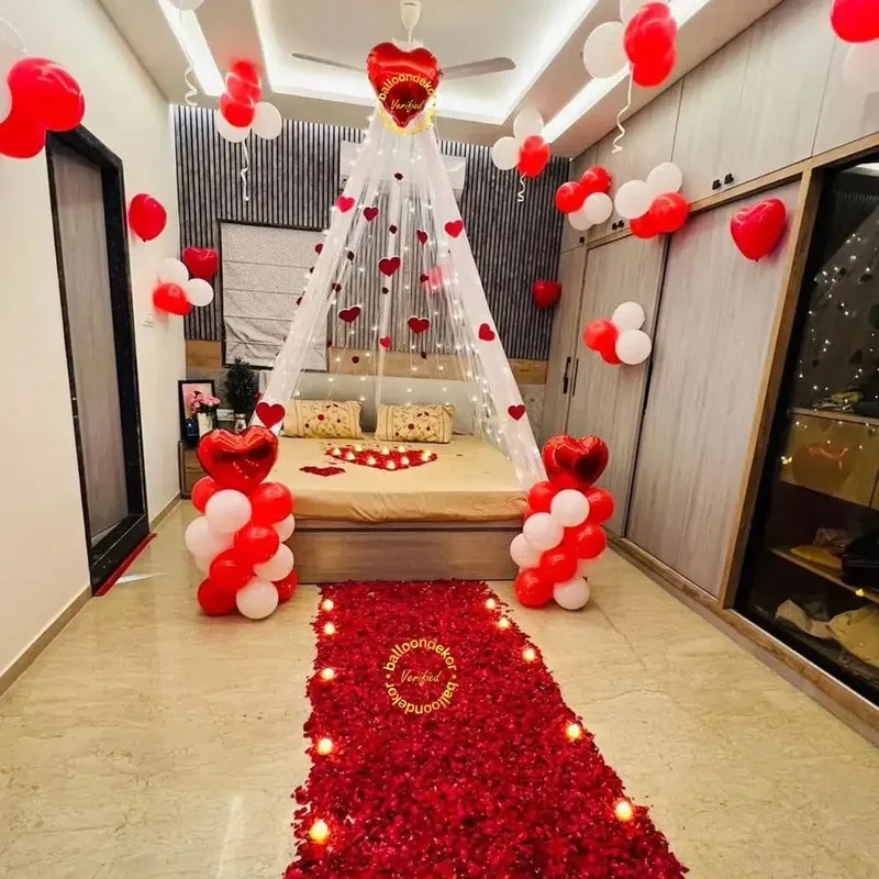 Romantic Canopy First Night Decoration